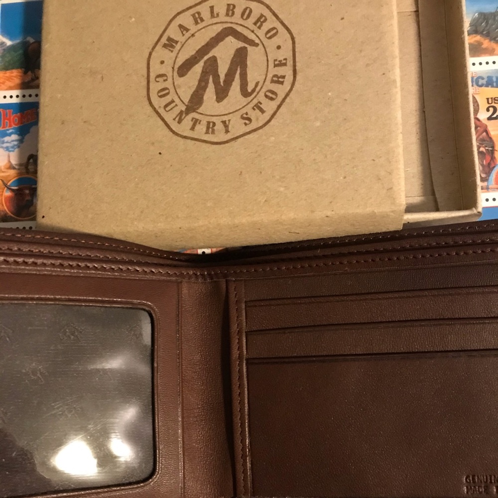Marlboro Genuine leather wallet